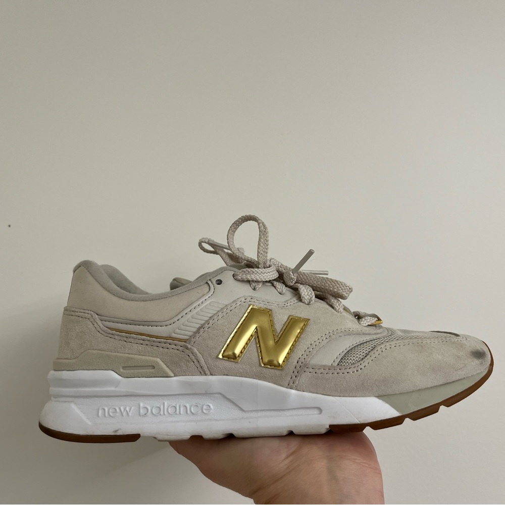 New Balance 997H sneakers